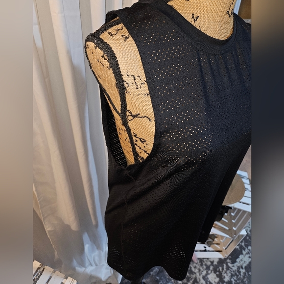 ZYIA Active Black Chill Tank Top Size Large - Picture 2 of 5